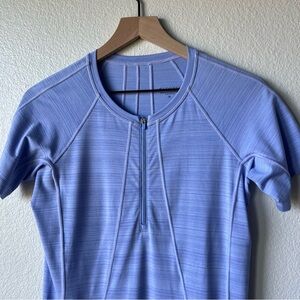 Athleta Medium 1/2 Zip Running Top Women’s – Lavender Purple Activewear